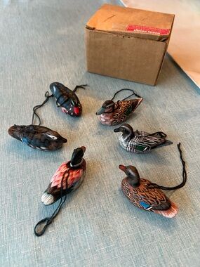 Lillian Vernon set of 6 wooden duck ornaments in original box